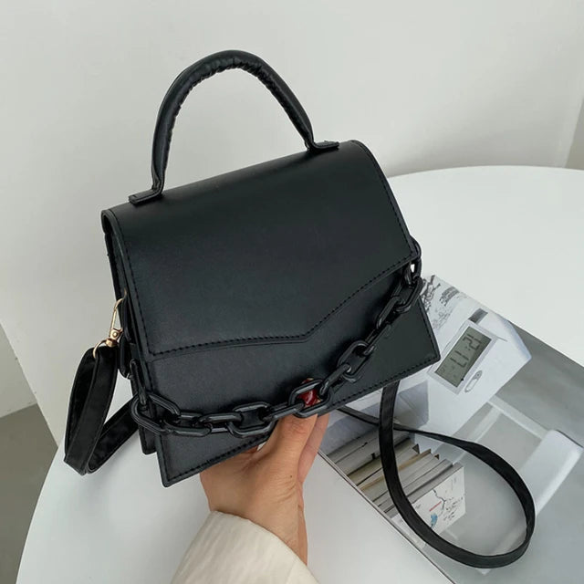https://ae01.alicdn.com/kf/S6407fa685a3a4314840d46e11708aa8dO/New-Chain-Shoulder-Bag-Designer-Handbags-for-Ladies-Solid-Color-Crossbody-Bags-for-Women-Fashion-Female.jpg_640x640.jpg