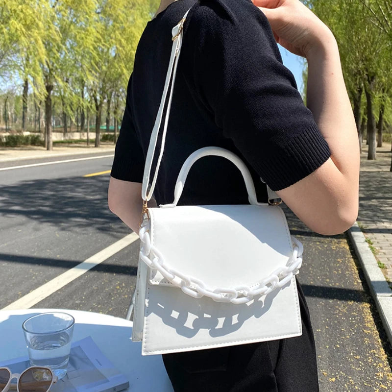https://ae01.alicdn.com/kf/S2a9b119b4d87420b962cfbfea22ef2acA/New-Chain-Shoulder-Bag-Designer-Handbags-for-Ladies-Solid-Color-Crossbody-Bags-for-Women-Fashion-Female.jpg
